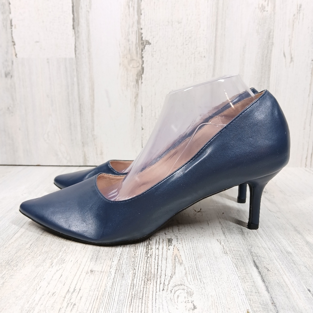 French Connection Elegant Blue Navy Pointed Toe Medium Height Heel Pump #1401‎